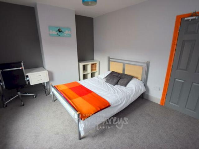 4 Bedroom Terraced House To Rent In Northcote Street, Semilong, Northampton, NN2