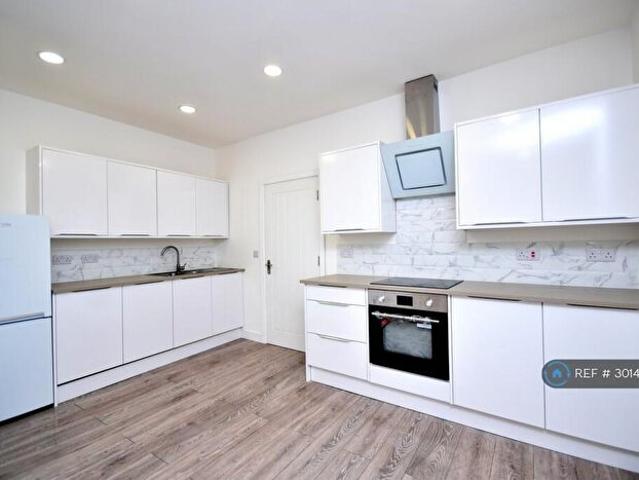 4 Bedroom Terraced House To Rent In Palmerston Road, Northampton, NN1