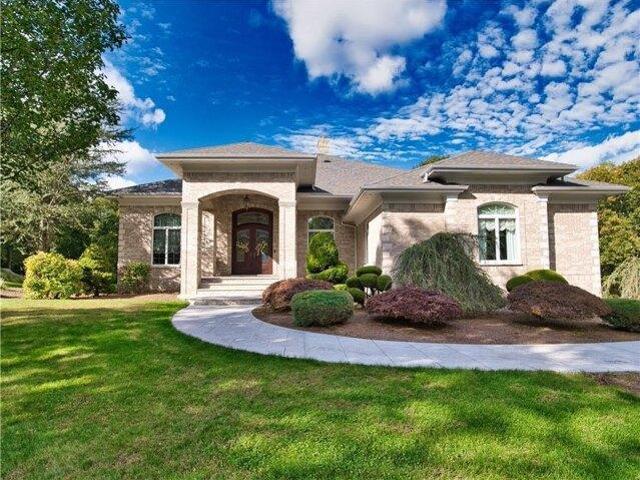 4 bedroom, Tiverton RI 02878 105512815