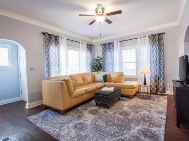 4 bedroom, Tulsa OK 74104 LS103467914
