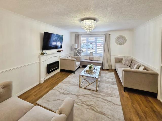 4 bedroom unspecified