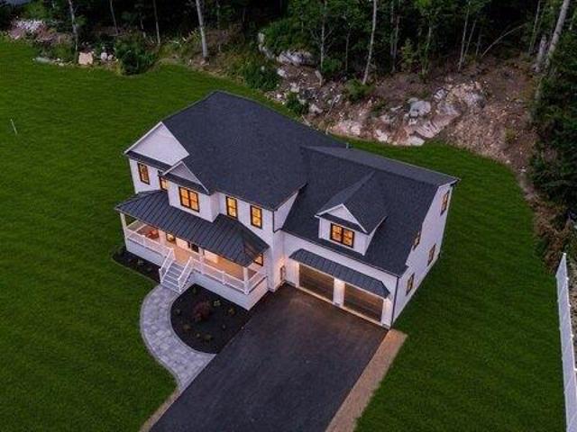 4 bedroom, Upton MA 01568 105241411