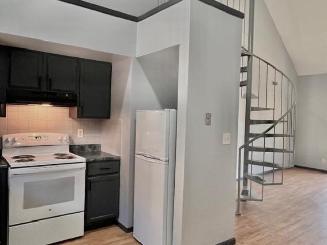 4 bedroom, Urbana IL 61801 105903239
