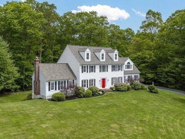 4 bedroom, Uxbridge MA 01569 104541055