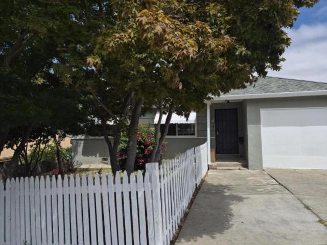 4 bedroom, Vallejo CA 94590 105779053