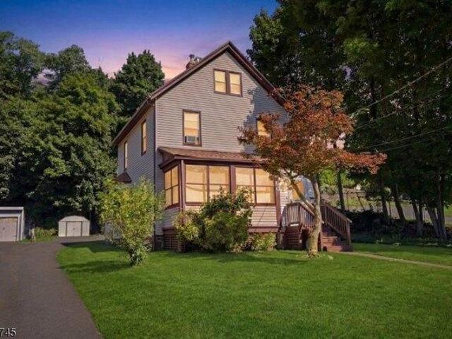 4 bedroom, Verona NJ 07044 105477194