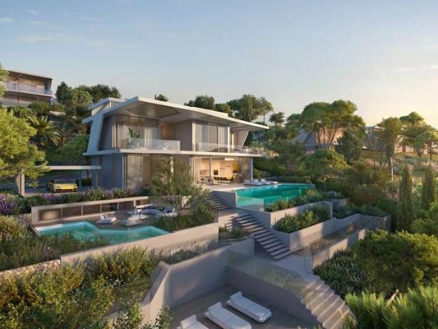 4 Bedroom Villa House