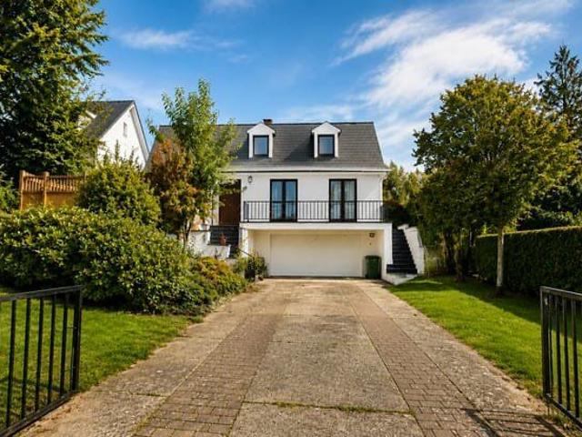 4 Bedroom Villa in Tervuren – Walking Distance to BSB