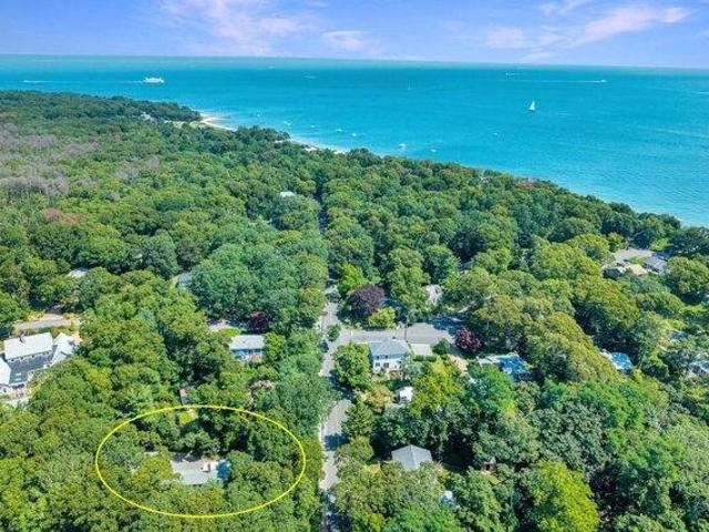 4 bedroom, Vineyard Haven MA 02568 105611704