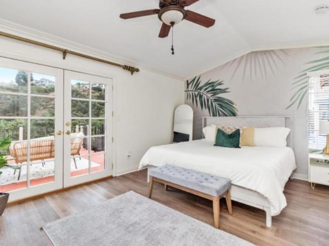 4 bedroom, Vista CA 92081 106062090