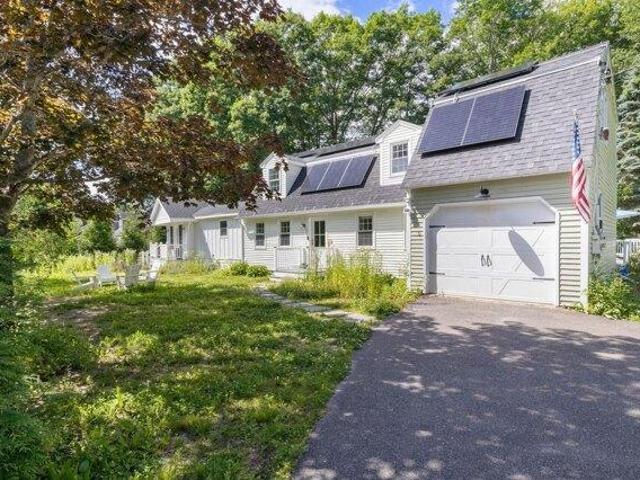 4 bedroom, York ME 03909 104812224
