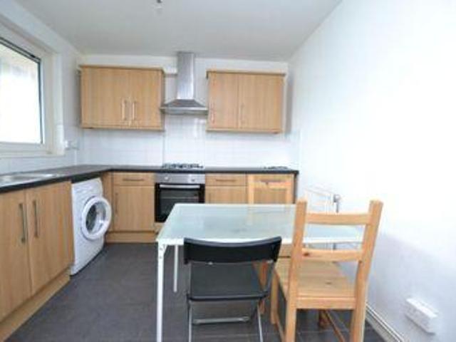 4 Bedrooms Maisonette for rent in Joseph Street, Mile End, London E3