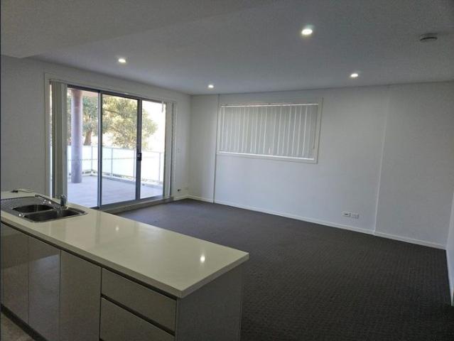 4 Bedrooms of Tranquility & Proximity River Location