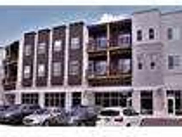 4 bedrooms Apartment Large & Bright. Pet OK!