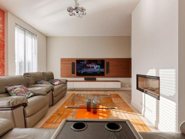 4 bedrooms Apartment Surface Area: 165m2 Furnished Available from: 2024 01 01
