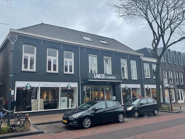 4 bedrooms Appartement Surface Area: 94m2