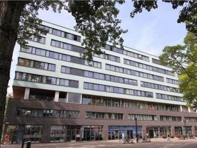 4 bedrooms Appartement Surface Area: 94m2