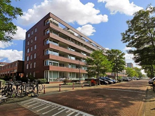4 bedrooms Appartement Surface Area: 98m2