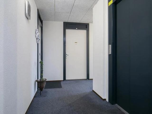 4 bedrooms Appartement Surface Area: 143m2