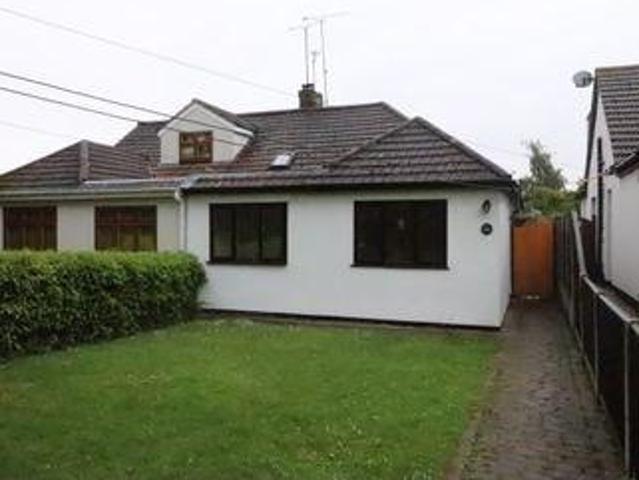 4 Bedrooms Bungalow for rent in Alexandra Road, Rayleigh SS6