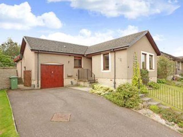 4 Bedrooms Detached bungalow for sale in 14 Rennie Place, East Linton EH40