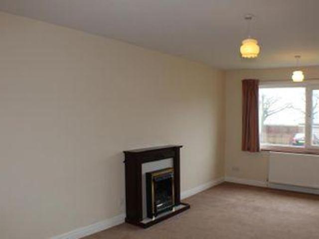 4 Bedrooms Detached house for rent in Ferrytoll Place, Rosyth, Dunfermline KY11