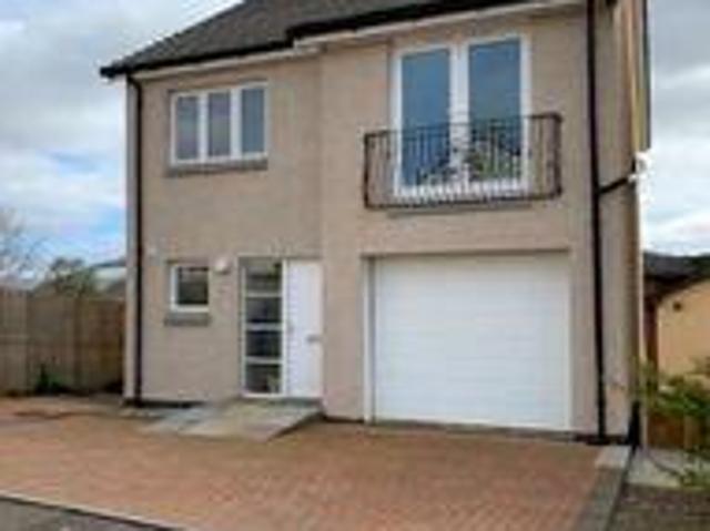 4 Bedrooms Detached house for rent in Rossie Place, Auchterarder PH3