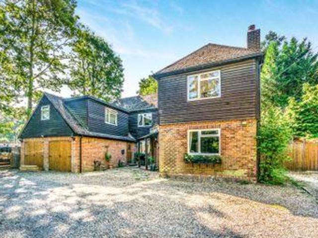 4 Bedrooms Detached house for rent in The Ride, Ifold, Loxwood, Billingshurst RH14