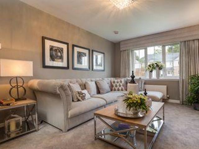 4 Bedrooms Detached house for sale in Meikle Earnock Road, Hamilton ML3