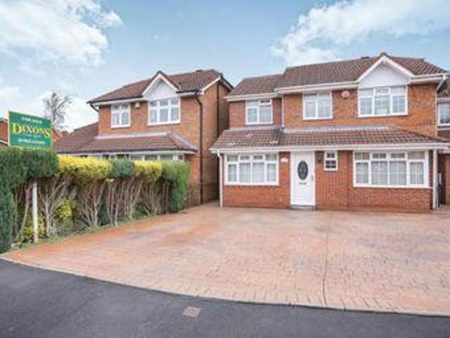 4 Bedrooms Detached house for sale in Nevis Grove, Coppice Farm, Willenhall, West Midlands WV12