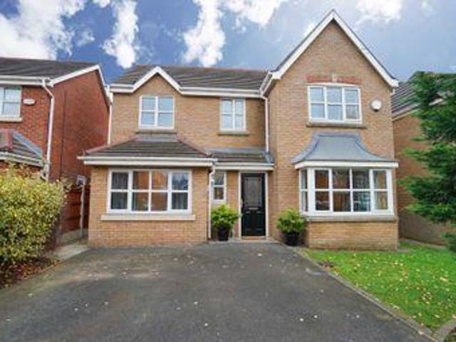 4 Bedrooms Detached house for sale in Angelbank, Horwich, Bolton BL6