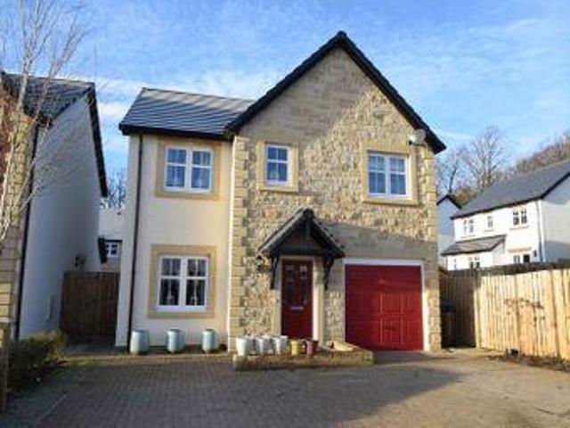 4 Bedrooms Detached house for sale in Bizzyberry Crescent, Biggar ML12