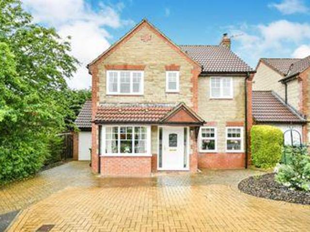 4 Bedrooms Detached house for sale in Canal Close, Calne SN11