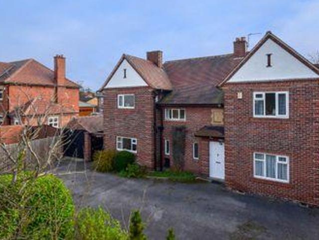 4 Bedrooms Detached house for sale in Carr Lane, Sandal, Wakefield WF2
