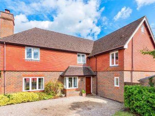 4 Bedrooms Detached house for sale in Carylls Meadow, West Grinstead, Horsham, West Sussex RH13