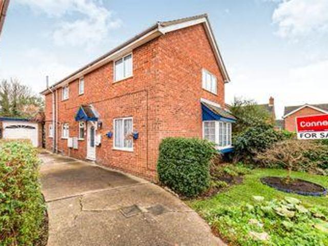 4 Bedrooms Detached house for sale in Chase Hill Road, Arlesey SG15
