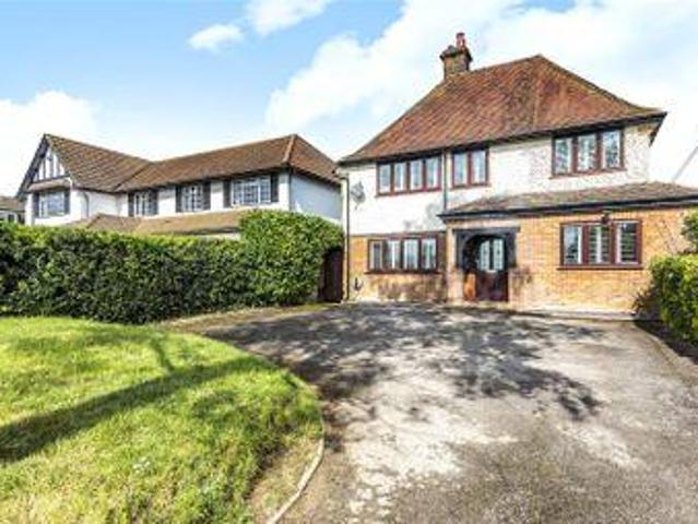 4 Bedrooms Detached house for sale in Church Lane, Sarratt, Rickmansworth, Hertfordshire WD3