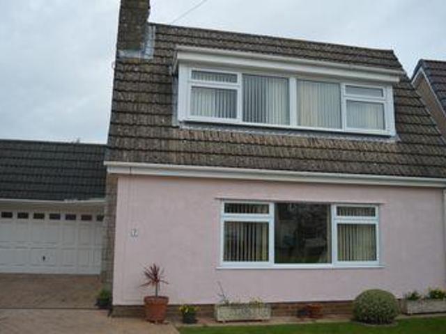 4 Bedrooms Detached house for sale in Colhugh Park, Llantwit Major CF61
