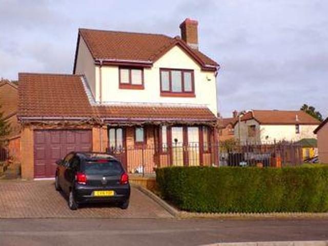 4 Bedrooms Detached house for sale in Huntingdon Way, Sketty, Swansea SA2