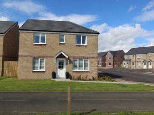 4 Bedrooms Detached house for sale in Highland Close, Stewarton KA3