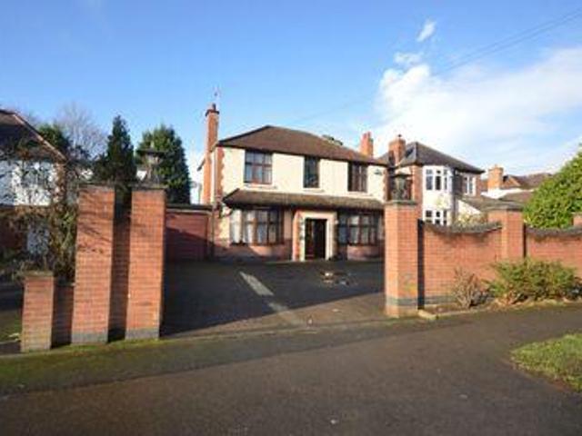 4 Bedrooms Detached house for sale in Leicester Road, Glen Parba, Leics LE2