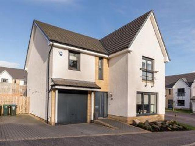 4 Bedrooms Detached house for sale in Parkside, Auchterarder PH3