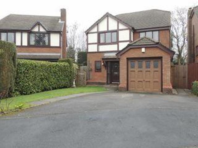 4 Bedrooms Detached house for sale in Pentland Close, Hazel Grove, Stockport SK7