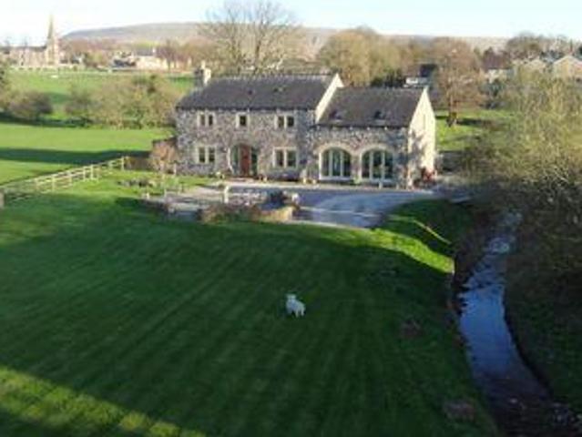 4 Bedrooms Detached house for sale in Ribble Lane, Chatburn BB7