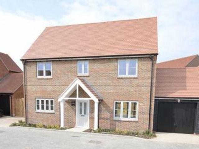 4 Bedrooms Detached house for sale in Stanbridge Road, Haddenham, Aylesbury HP17