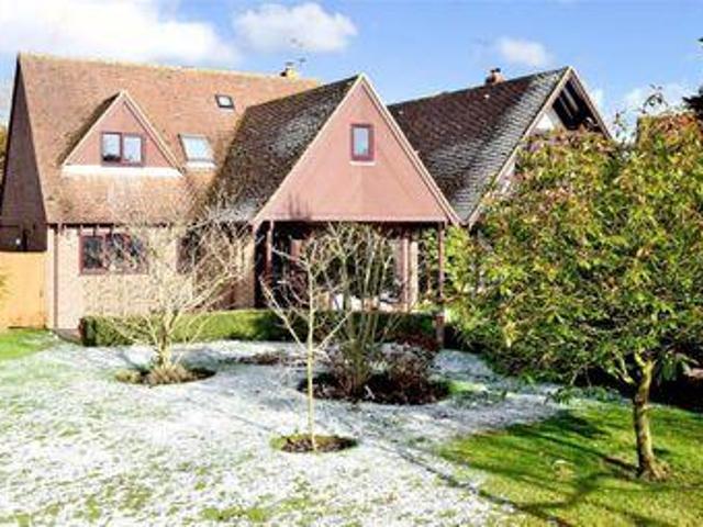 4 Bedrooms Detached house for sale in Smallhythe Road, Tenterden, Kent TN30
