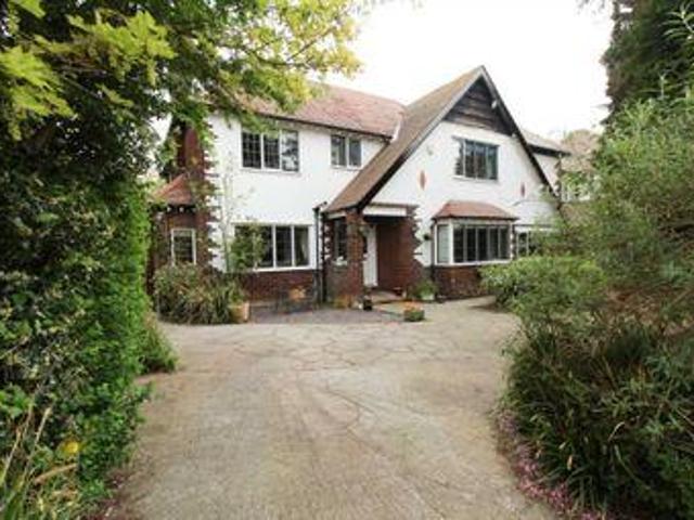 4 Bedrooms Detached house for sale in Thornway, Bramhall, Stockport SK7