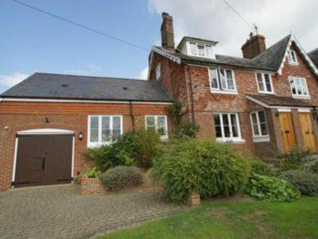4 Bedrooms End terrace house for sale in Church Terrace, Church Lane, Robertsbridge, East Sussex TN32