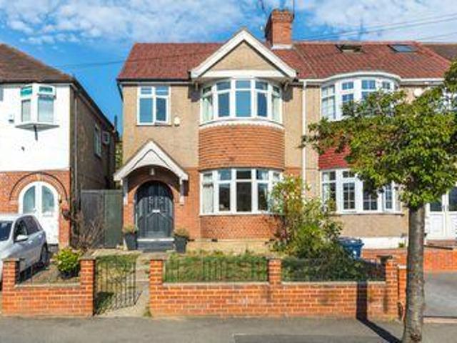 4 Bedrooms End terrace house for sale in Vernon Rise, Greenford UB6