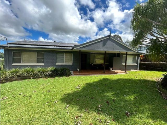4 Bedrooms, Fully Furnished, Utilities Included!
